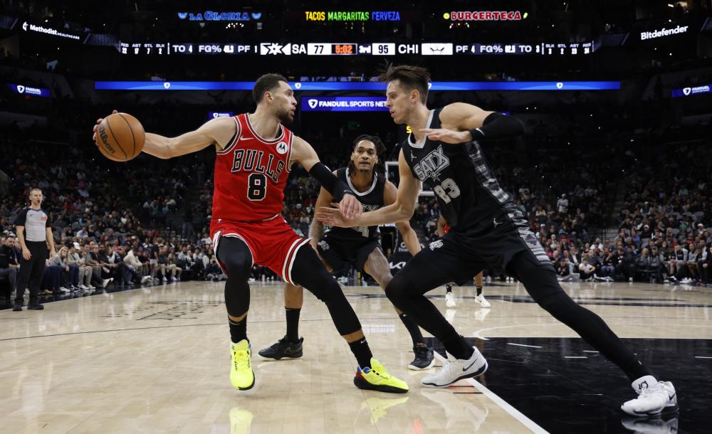 更是俱乐部 更是俱乐部