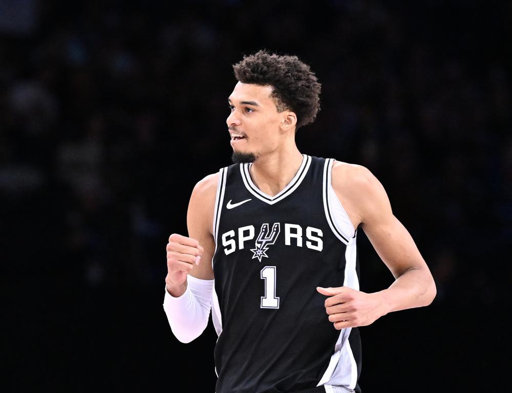 江球队再次 江球队再次