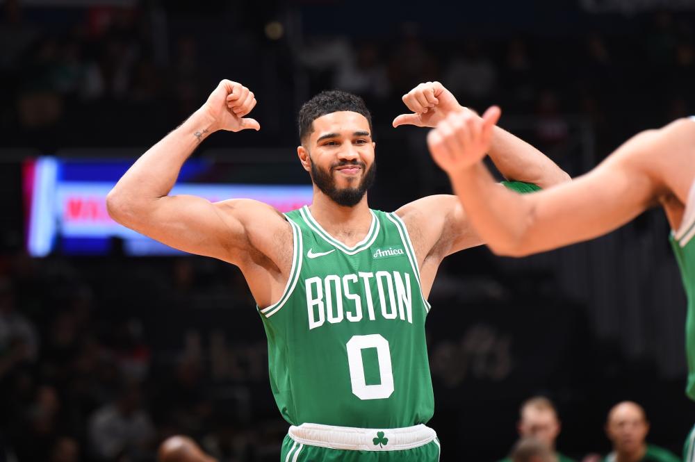 决赛中继续 决赛中继续